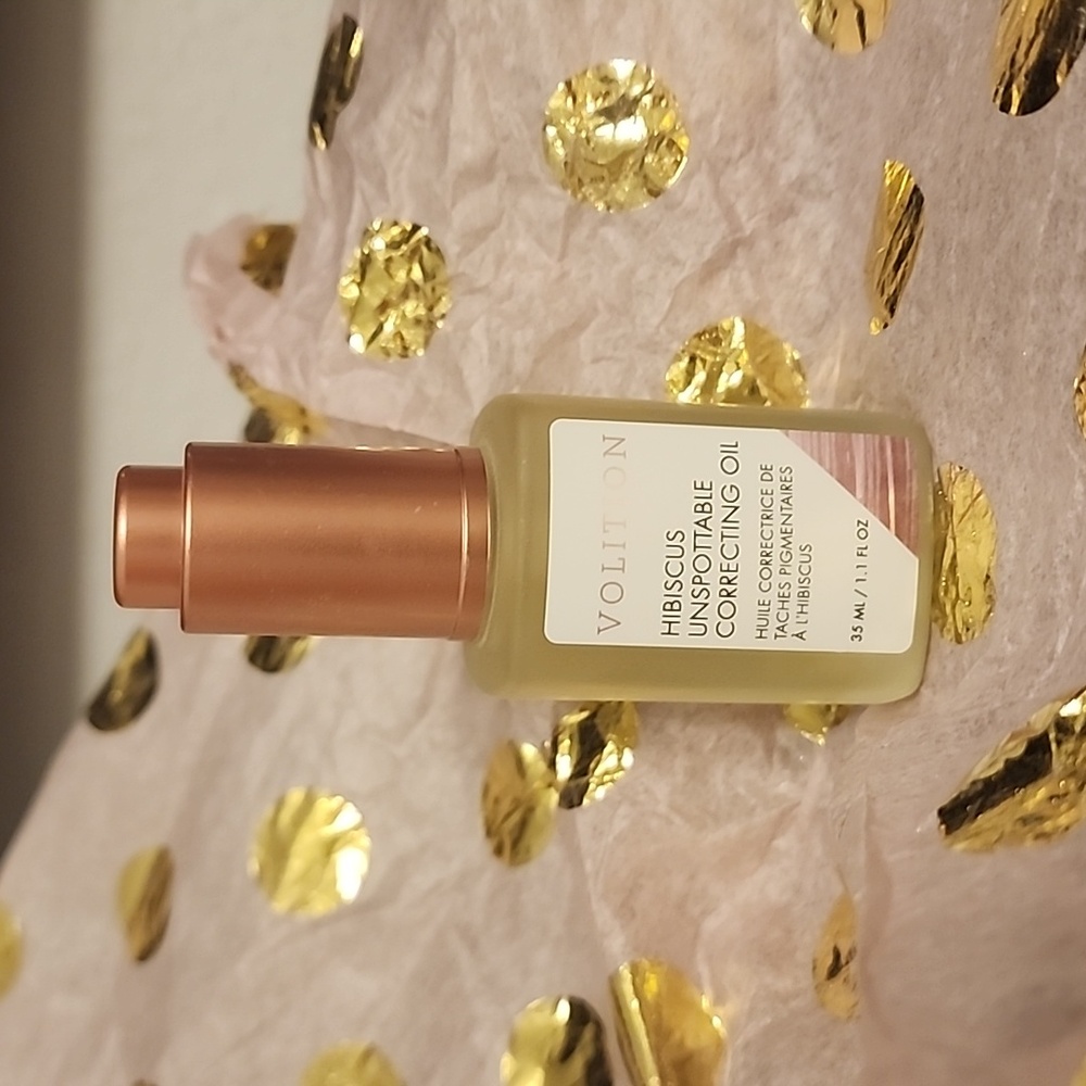 Volition Hibiscus Unstoppable Correcting Oil